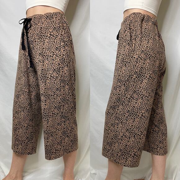 Lands' End wide leg crop animal print pajama pants leopard cheetah cropped M - Picture 14 of 17